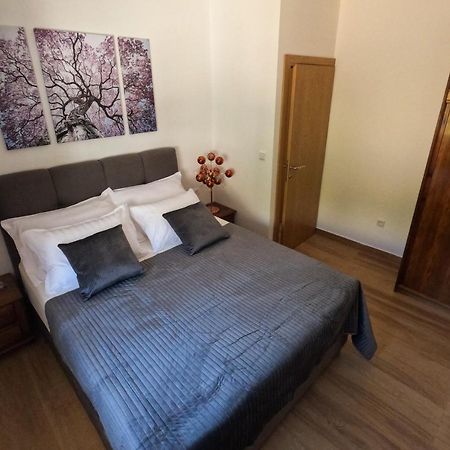 Sea And Mountain View Apartments Duće 외부 사진