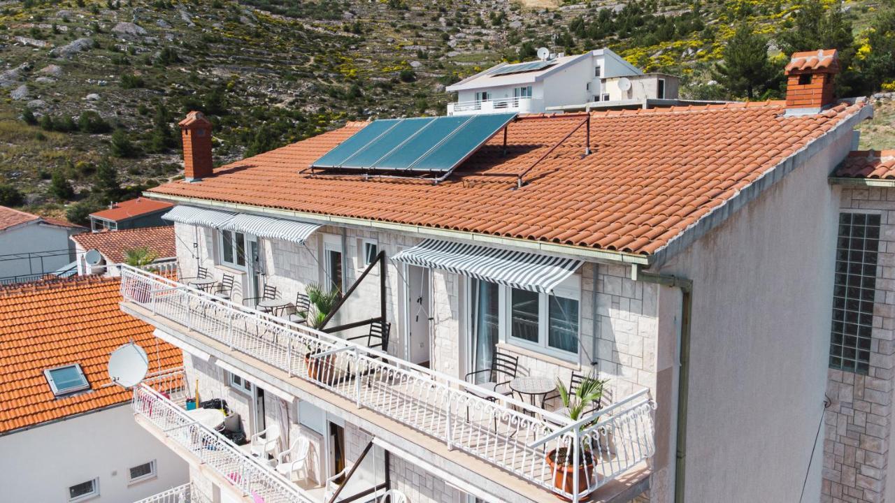 Sea And Mountain View Apartments Duće 외부 사진