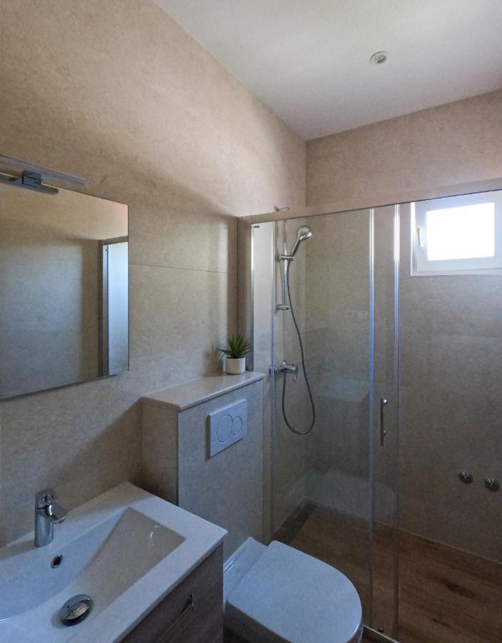 Sea And Mountain View Apartments Duće 외부 사진