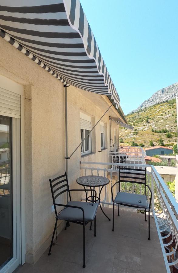 Sea And Mountain View Apartments Duće 외부 사진