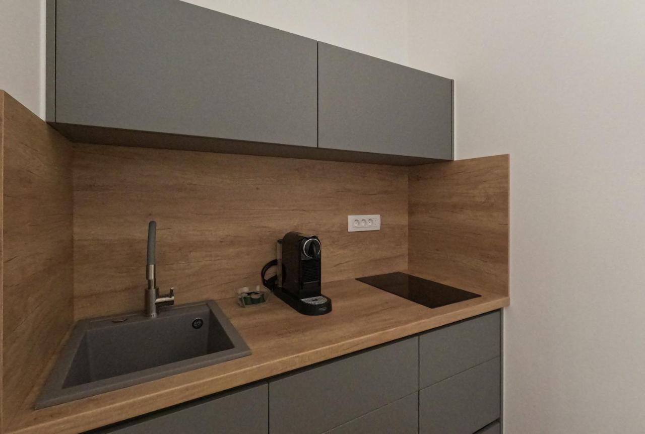 Sea And Mountain View Apartments Duće 외부 사진